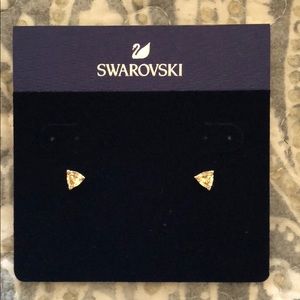 Swarovski triangular studs